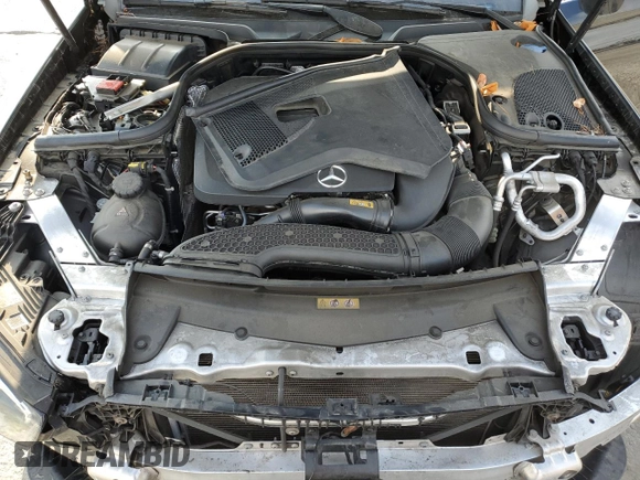2022 Mercedes-Benz E 350 with VIN W1KZF8DB8NB080388, listed as a Copart auction lot 43158605 with 46,105 mi miles and Salvage Title. Bid and sale history available at DreamBid. Image 13.