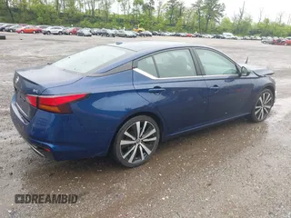 2022 Nissan Altima SR z VIN 1N4BL4CV4NN382919, wystawiony jako IAAI lot #42213411 z przebiegiem 57 390 mil mil oraz . Historia ofert i sprzedaży dostępna na DreamBid. Obrazek 4.