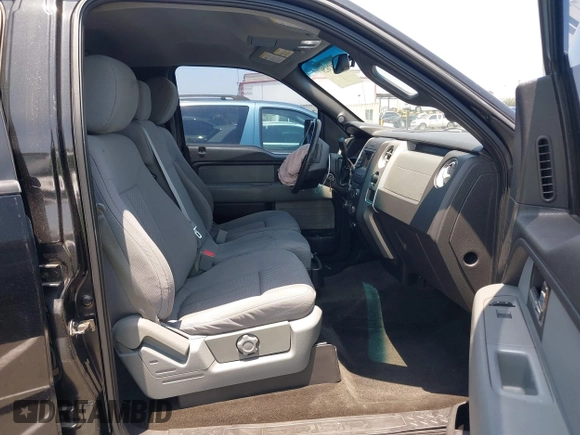 2014 Ford F-150 XL with VIN 1FTFW1CF3EKE39784, listed as a IAAI auction lot 42583629 with 160,468 mi miles and . Bid and sale history available at DreamBid. Image 5.