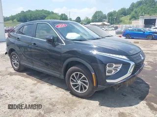 2024 Mitsubishi Eclipse Cross ES z VIN JA4ATUAA6RZ060247, wystawiony jako IAAI lot #42427671 z przebiegiem 11 954 mil mil oraz . Historia ofert i sprzedaży dostępna na DreamBid. Obrazek 1.