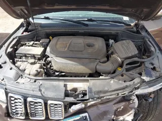 2020 Jeep Grand Cherokee Overland with VIN 1C4RJECG8LC323824, listed as a IAAI auction lot 41757922 with 64,792 mi miles. Bid and sale history available at carsss.com. Image 10.