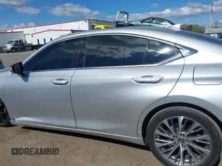 2019 Lexus ES 350 with VIN 58ABZ1B16KU043963, listed as a IAAI auction lot 42042302 with 67,412 mi miles and . Bid and sale history available at DreamBid. Image 14.