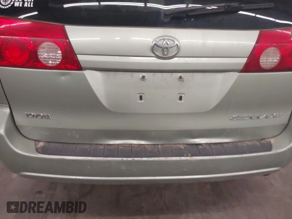 2008 Toyota Sienna XLE with VIN 5TDZK22C38S164338, listed as a IAAI auction lot 42161825 with 237,143 mi miles. Bid and sale history available at carsss.com. Image 16.