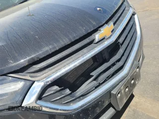 2021 Chevrolet Equinox LS z VIN 2GNAXHEV2M6116582, wystawiony jako IAAI lot #42400284 z przebiegiem 115 990 mil mil oraz . Historia ofert i sprzedaży dostępna na DreamBid. Obrazek 1.
