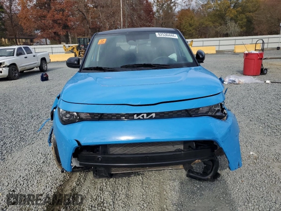 2024 Kia Soul S with VIN KNDJ23AU7R7229720, listed as a Copart auction lot 82536444 with 13,677 mi miles and Salvage Title. Bid and sale history available at DreamBid. Image 5.
