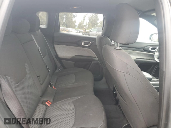 2023 Jeep Compass Sport z VIN 3C4NJDAN8PT516673, wystawiony jako Copart lot #50923195 z przebiegiem 84 875 mil mil oraz Szkoda całkowita • Salvage title. Historia ofert i sprzedaży dostępna na DreamBid. Obrazek 12.