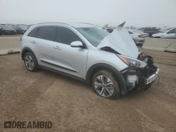 2020 Kia Niro EX with VIN KNDCC3LG2L5056544, listed as a Copart auction lot 54905215 with 96,230 mi miles and Salvage Title. Bid and sale history available at DreamBid. Image 4.