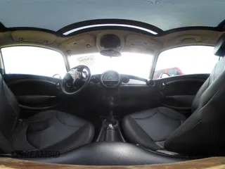 2012 MINI Hardtop with VIN WMWSU3C58CT540024, listed as a IAAI auction lot 42365569 with 103,274 mi miles and . Bid and sale history available at DreamBid. Image 18.
