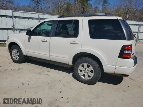 2010 Ford Explorer XLT with VIN 1FMEU6DE7AUA66392, listed as a Copart auction lot 49140655 with 87,657 mi miles and Clean Title. Bid and sale history available at carsss.com. Image 2.