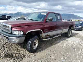 2000 Dodge 2500 z VIN 1B7KF2369YJ149502, wystawiony jako Copart lot #57495855 z przebiegiem 427 272 mil mil oraz Czysty tytuł • Clean title. Historia ofert i sprzedaży dostępna na DreamBid. Obrazek 1.