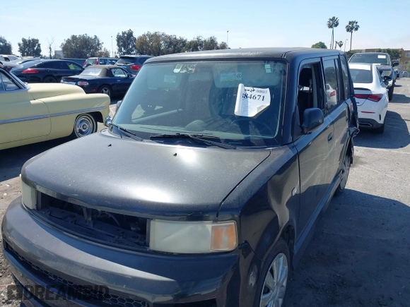 2005 Scion xB with VIN JTLKT324150208014, listed as a IAAI auction lot 41884671 with 201,527 mi miles. Bid and sale history available at carsss.com. Image 17.