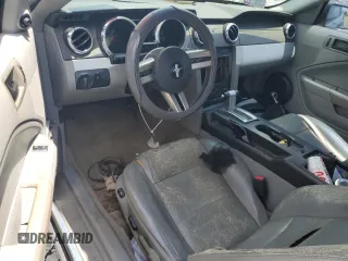 2007 Ford Mustang Deluxe с VIN 1ZVFT80N475341178, выставлен на аукционе Copart как лот 56350015 с пробегом 275 292 миль миль и Списание • Salvage title. История ставок и продаж доступна на DreamBid. Изображение 8.
