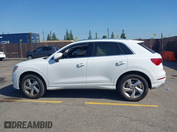 2020 Audi Q3 Premium with VIN WA1AECF35L1109328, listed as a IAAI auction lot 42305831 with 49,820 mi miles and . Bid and sale history available at DreamBid. Image 14.