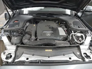 2017 Mercedes-Benz E-Class E 300 Luxury with VIN WDDZF4JB1HA085505, listed as a IAAI auction lot 41691166 with 1 mi miles. Bid and sale history available at carsss.com. Image 10.
