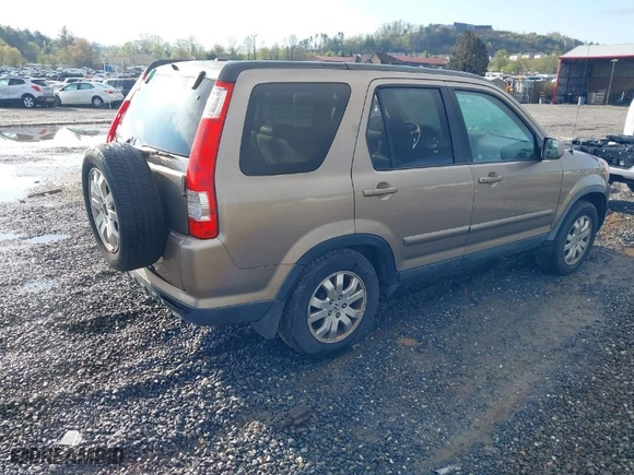 2006 Honda CR-V EX SE with VIN SHSRD78956U425448, listed as a IAAI auction lot 42024670 with 202,635 mi miles. Bid and sale history available at carsss.com. Image 4.