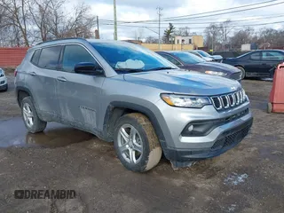 2023 Jeep Compass Latitude with VIN 3C4NJDBN7PT532099, listed as a IAAI auction lot 41485624 with 10,564 mi miles and . Bid and sale history available at DreamBid. Image 1.