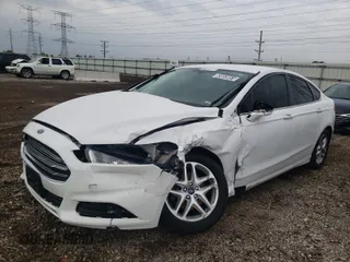 2014 Ford Fusion SE with VIN 1FA6P0H75E5379472, listed as a Copart auction lot 63853861 with 180,086 mi miles and Salvage Title. Bid and sale history available at carsss.com. Image 2.