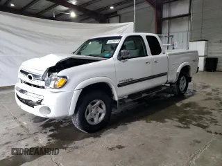 2003 Toyota Tundra SR5 with VIN 5TBBT44103S334842, listed as a Copart auction lot 65523674 with 271,197 mi miles and Salvage Title. Bid and sale history available at carsss.com. Image 1.