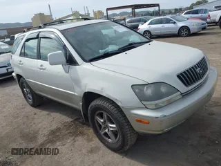 2000 Lexus RX 300 with VIN JT6GF10U3Y0077311, listed as a IAAI auction lot 41566475 with 283,010 mi miles. Bid and sale history available at carsss.com. Image 1.