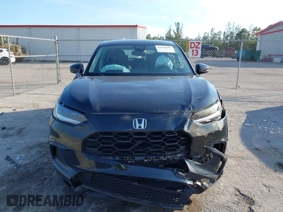2024 Honda HR-V LX with VIN 3CZRZ1H39RM756514, listed as a IAAI auction lot 41530795 with 10,013 mi miles. Bid and sale history available at carsss.com. Image 12.