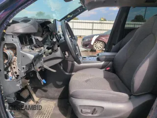 2022 Toyota Highlander LE with VIN 5TDBZRBH6NS574953, listed as a Copart auction lot 61463305 with Not provided miles and Salvage title. Bid and sale history available at DreamBid. Image 7.