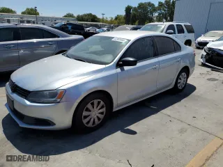 2011 Volkswagen Jetta Sedan S with VIN 3VW1K7AJ1BM044973, listed as a Copart auction lot 62353444 with 0 mi miles and Salvage Title. Bid and sale history available at carsss.com. Image 1.