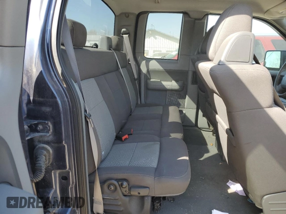 2006 Ford F-150 XLT with VIN 1FTPX14V06FB66644, listed as a Copart auction lot 49143665 with 193,554 mi miles and Clean Title. Bid and sale history available at carsss.com. Image 10.