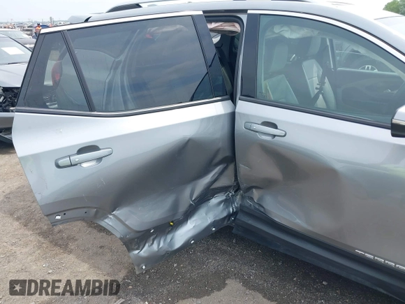 2023 GMC Terrain SLT z VIN 3GKALPEG9PL229000, wystawiony jako IAAI lot #42224089 z przebiegiem 36 557 mil mil oraz . Historia ofert i sprzedaży dostępna na DreamBid. Obrazek 18.