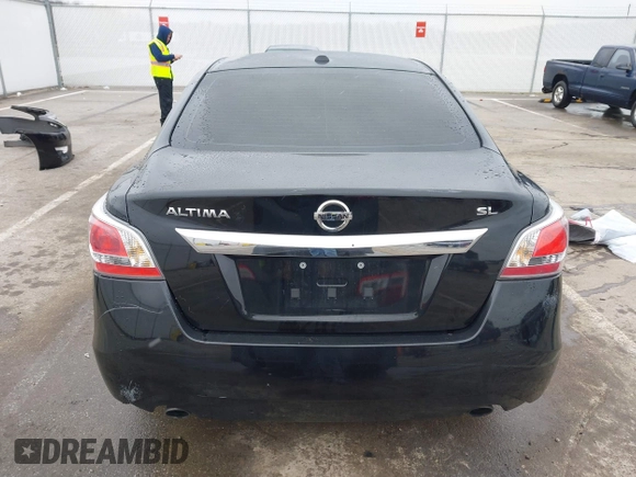 2015 Nissan Altima S with VIN 1N4AL3APXFN394083, listed as a IAAI auction lot 41537949 with 113,554 mi miles and . Bid and sale history available at DreamBid. Image 17.