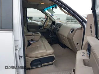 2007 Ford F-150 XLT z VIN 1FTRW12W17KB03035, wystawiony jako IAAI lot #41939348 z przebiegiem 168 094 mil mil oraz . Historia ofert i sprzedaży dostępna na DreamBid. Obrazek 5.