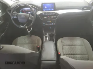2021 Ford Escape SE z VIN 1FMCU0G60MUA68241, wystawiony jako Copart lot #57090665 z przebiegiem 127 851 mil mil oraz Czysty tytuł • Clean title. Historia ofert i sprzedaży dostępna na DreamBid. Obrazek 8.