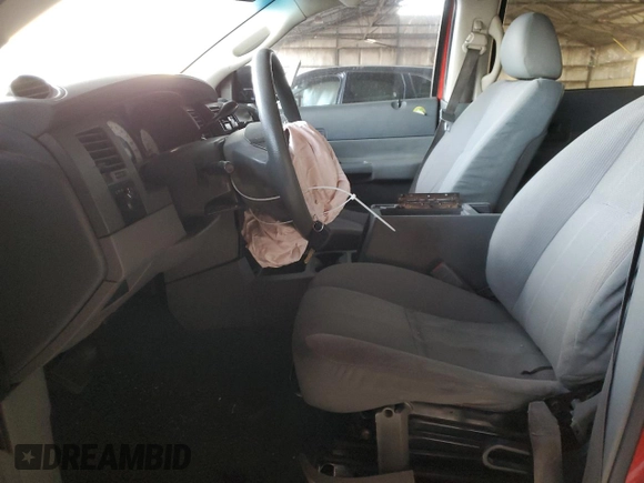 2005 Dodge Durango SXT z VIN 1D4HD38K25F585086, wystawiony jako Copart lot #89017805 z przebiegiem 195 929 mil mil oraz Szkoda całkowita • Salvage title. Historia ofert i sprzedaży dostępna na DreamBid. Obrazek 7.
