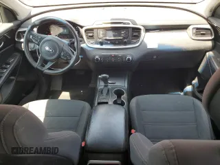 2016 Kia Sorento LX with VIN 5XYPGDA57GG132298, listed as a Copart auction lot 59371125 with 243,646 mi miles and Salvage title. Bid and sale history available at DreamBid. Image 8.
