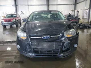 2014 Ford Focus Titanium with VIN 1FADP3N2XEL131392, listed as a Copart auction lot 61665025 with 105,597 mi miles and Salvage title. Bid and sale history available at DreamBid. Image 5.