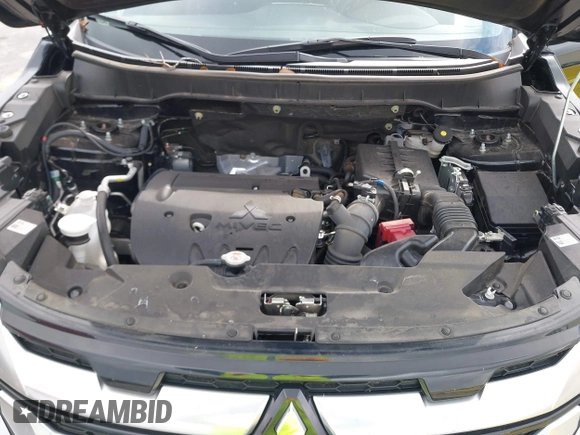 2024 Mitsubishi Outlander S z VIN JA4ARUAU3RU014400, wystawiony jako IAAI lot #41983269 z przebiegiem 22 489 mil mil oraz . Historia ofert i sprzedaży dostępna na DreamBid. Obrazek 10.