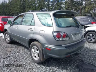 2003 Lexus RX 300 with VIN JTJHF10U630315106, listed as a IAAI auction lot 42012917 with 152,267 mi miles. Bid and sale history available at carsss.com. Image 3.