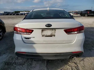 2018 Kia Optima S with VIN 5XXGT4L3XJG185239, listed as a Copart auction lot 49200695 with 186,899 mi miles and Salvage Title. Bid and sale history available at carsss.com. Image 6.
