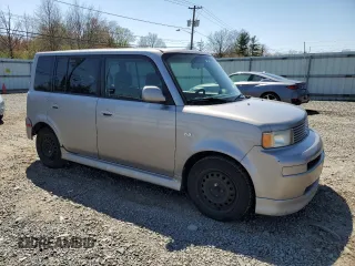2005 Scion xB with VIN JTLKT334250176138, listed as a Copart auction lot 52584615 with 302,888 mi miles and Salvage Title. Bid and sale history available at carsss.com. Image 4.
