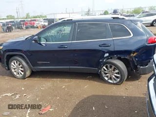 2015 Jeep Cherokee Limited with VIN 1C4PJLDBXFW658441, listed as a IAAI auction lot 42167135 with Not Provided miles and . Bid and sale history available at DreamBid. Image 14.