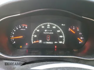 2014 Kia Cadenza Premium with VIN KNALN4D77E5125078, listed as a Copart auction lot 86795824 with 195,203 mi miles and Clean Title. Bid and sale history available at carsss.com. Image 9.