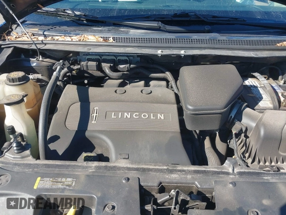 2012 Lincoln MKX with VIN 2LMDJ6JK5CBL11685, listed as a IAAI auction lot 41698099 with 155,266 mi miles. Bid and sale history available at carsss.com. Image 10.