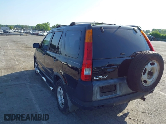 2004 Honda CR-V LX with VIN SHSRD78454U224618, listed as a IAAI auction lot 42068047 with 178,758 mi miles and . Bid and sale history available at carsss.com. Image 3.