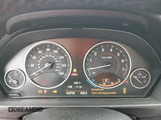 2018 BMW 3 Series 330i xDrive with VIN WBA8D9G5XJNU71846, listed as a Copart auction lot 57534515 with 123,705 mi miles and Clean title. Bid and sale history available at DreamBid. Image 9.
