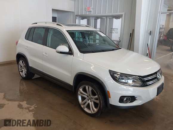 2016 Volkswagen Tiguan S with VIN WVGBV7AX0GW532236, listed as a IAAI auction lot 41610575 with 104,193 mi miles and . Bid and sale history available at DreamBid. Image 1.