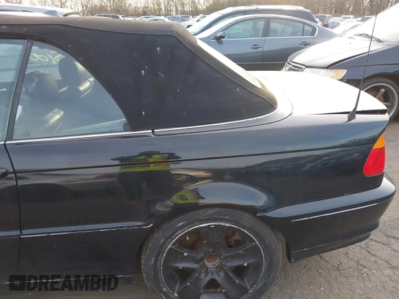 2001 BMW 3 Series 330Ci with VIN WBABS53471JU85745, listed as a IAAI auction lot 41781419 with 999,999 mi miles. Bid and sale history available at carsss.com. Image 6.