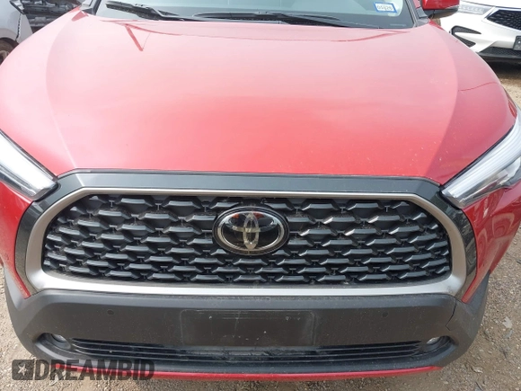 2024 Toyota Corolla Cross XLE с VIN 7MUDAAAG0RV094154, выставлен на аукционе IAAI как лот 42198237 с пробегом 6 109 миль миль и . История ставок и продаж доступна на DreamBid. Изображение 6.