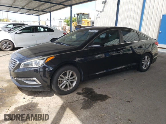2015 Hyundai Sonata 2.4L SE with VIN 5NPE24AF4FH217346, listed as a Copart auction lot 53923845 with 104,000 mi miles and Salvage Title. Bid and sale history available at carsss.com. Image 1.