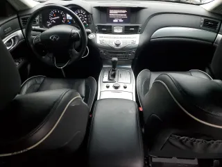 2018 Infiniti Q70 Luxe z VIN JN1BY1PP9JM330548, wystawiony jako Copart lot #53406435 z przebiegiem 73 985 mil mil oraz Czysty tytuł • Clean title. Historia ofert i sprzedaży dostępna na DreamBid. Obrazek 8.