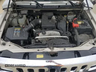 2008 Hummer H3 SUV with VIN 5GTEN13E488175247, listed as a Copart auction lot 74377384 with 133,781 mi miles and Salvage Title. Bid and sale history available at carsss.com. Image 11.