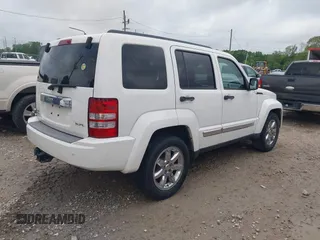2008 Jeep Liberty Limited with VIN 1J8GN58K28W245225, listed as a IAAI auction lot 41928995 with 149,992 mi miles and . Bid and sale history available at carsss.com. Image 4.